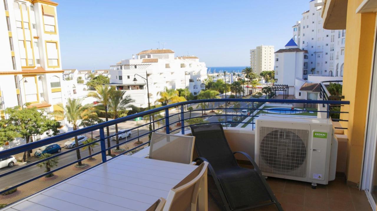 Cozy Apartment Overlooking Estepona'S Marina! Exterior photo